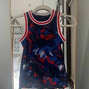 Nike jersey boys size small- red, white and blue